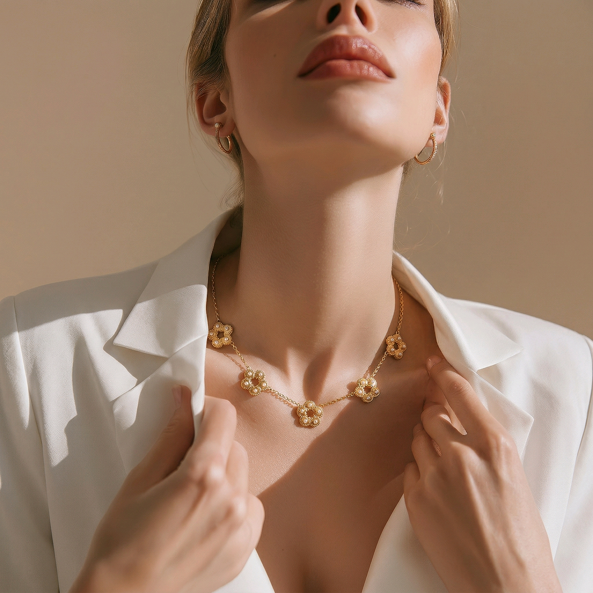 COLLIER FLORIA