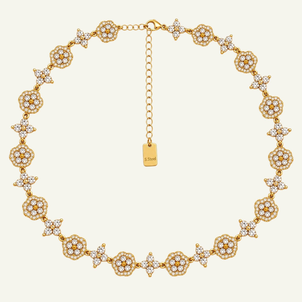 COLLIER CALISTA