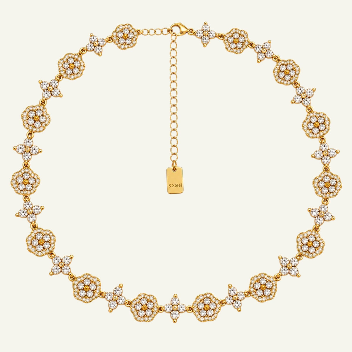 COLLIER CALISTA